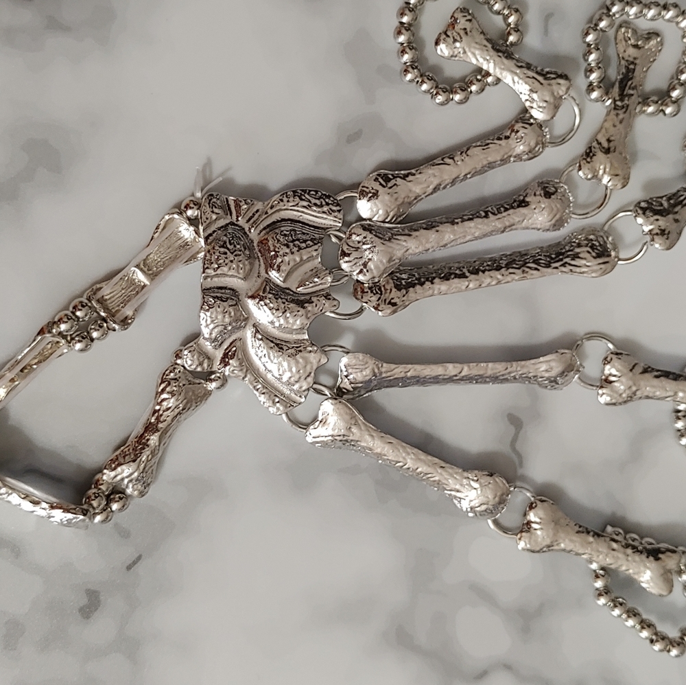 Gothic Skeleton Hand Bracelet - Picture 2 of 6
